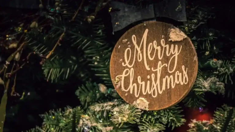 Christmas Affirmations: Embracing Joy, Peace, and Gratitude This Holiday Season