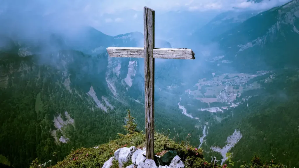 61 Christian Affirmations With Bible Verses to Strengthen Your Faith Daily
